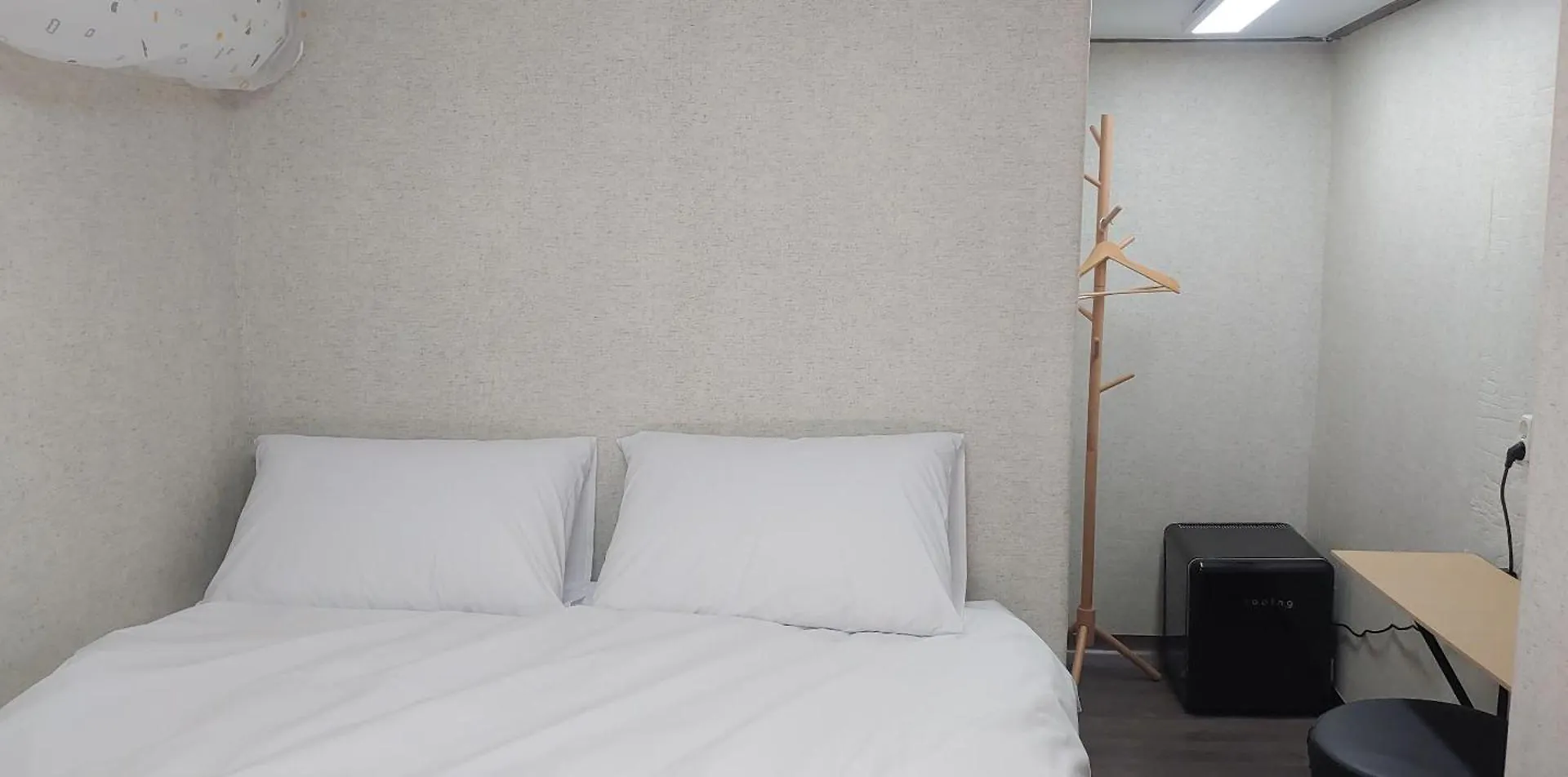 Stayin Myeongdong Guesthouse - Foreigners Only Сеул