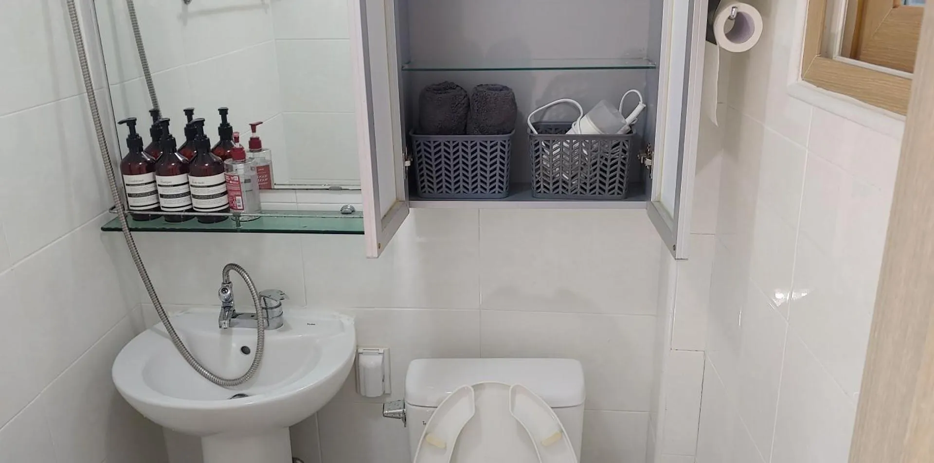 Stayin Myeongdong Guesthouse - Foreigners Only Сеул 0*,